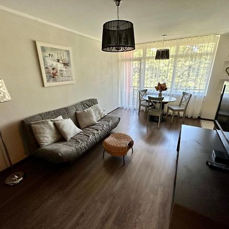 Apartment In Jurmala With Balcony Εξωτερικό φωτογραφία